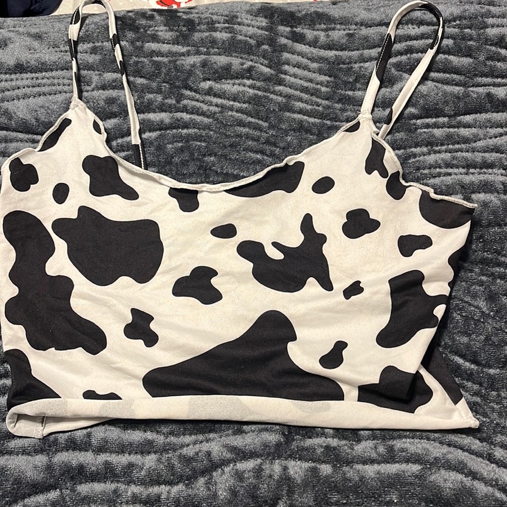 Cow print, crop top